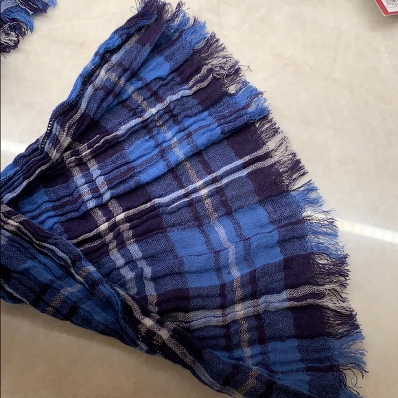 🆕 Plaid scarf - Picture 6 of 7